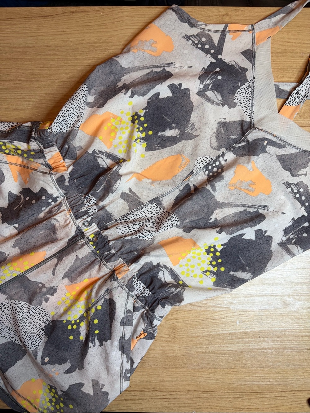 Lululemon Flashback Romper Abstract Paint Print Peach Grey Onesie Size 4